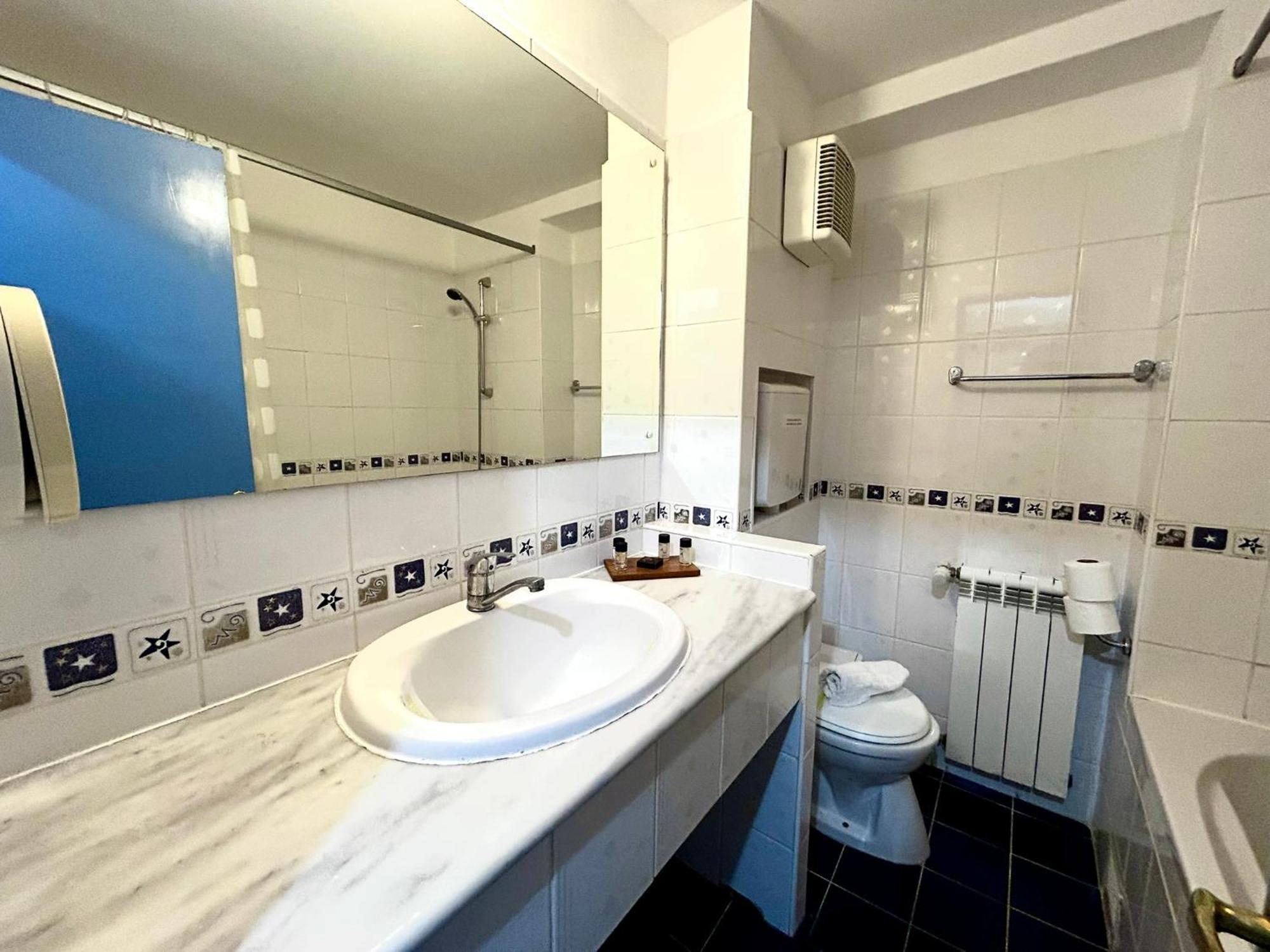 Briza Boutique Hotel Mamaia Exteriör bild