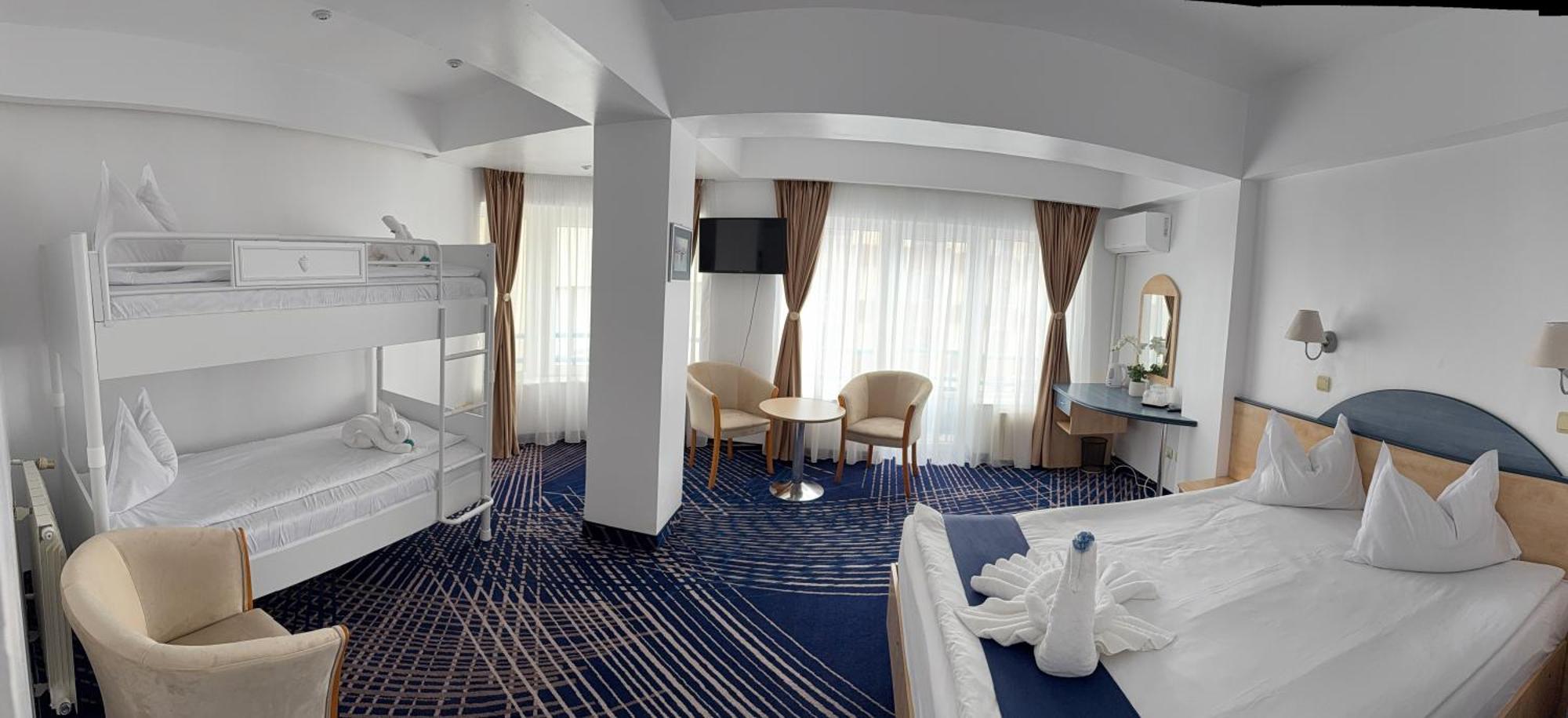 Briza Boutique Hotel Mamaia Exteriör bild