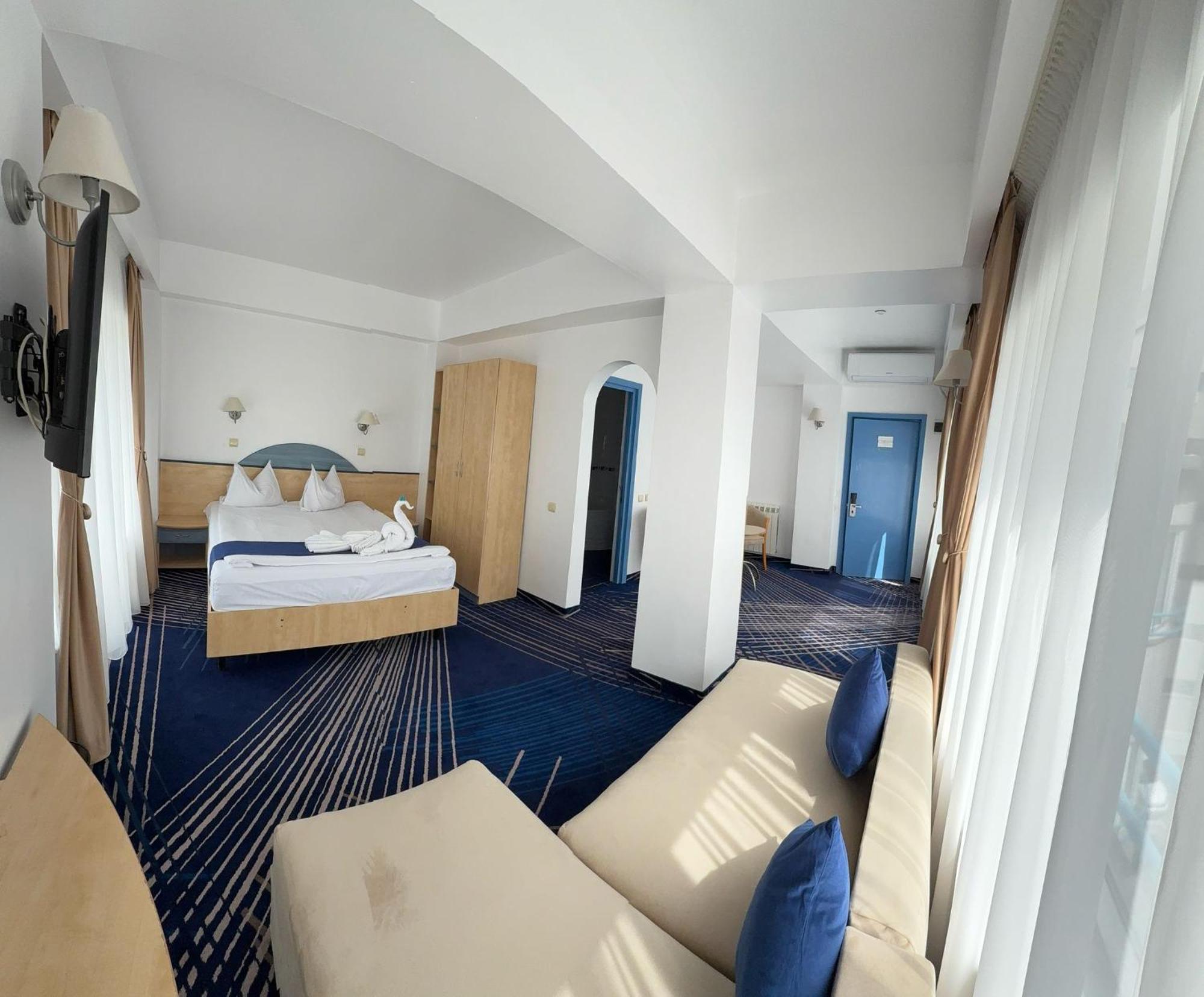 Briza Boutique Hotel Mamaia Exteriör bild