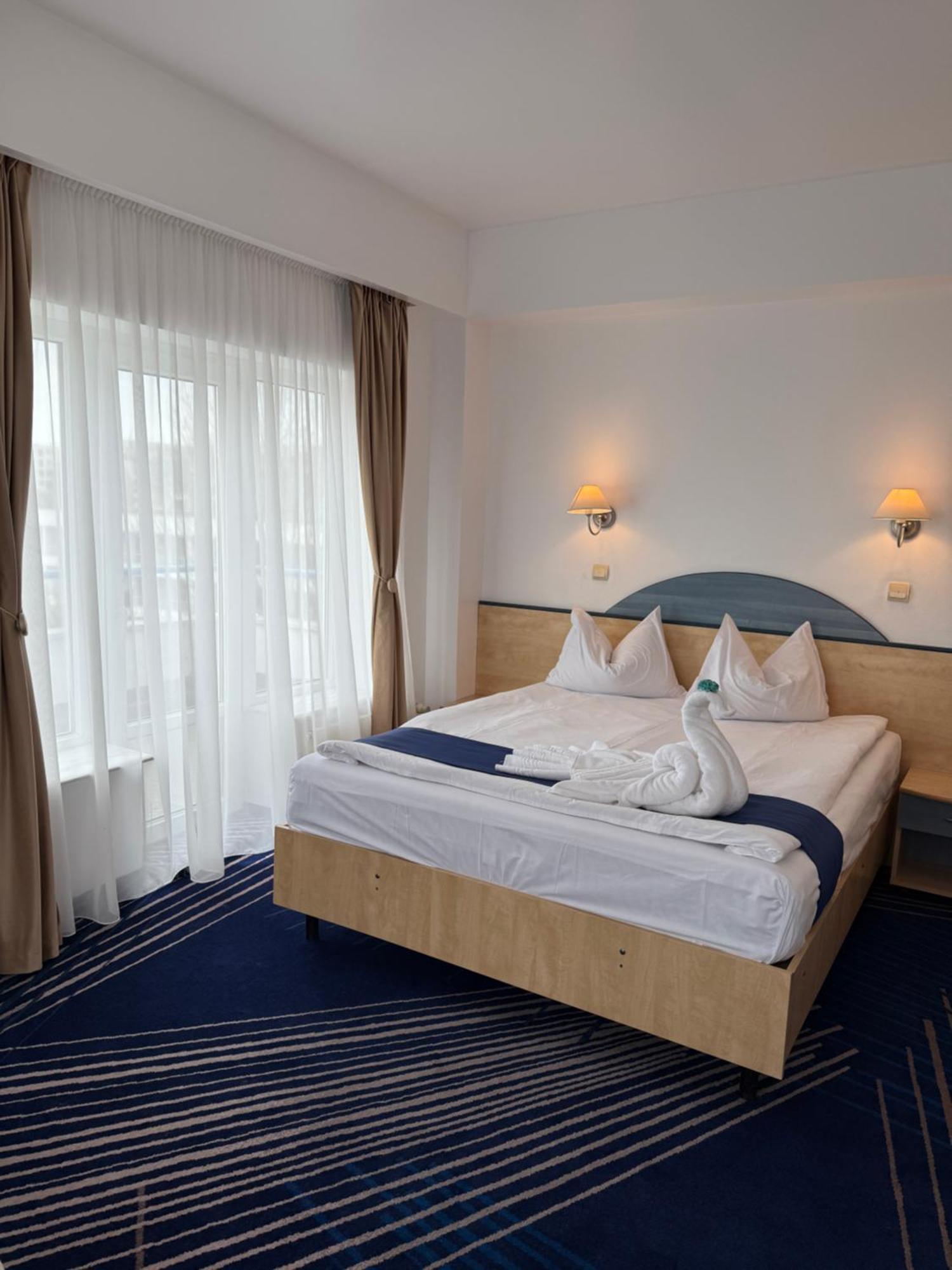 Briza Boutique Hotel Mamaia Exteriör bild