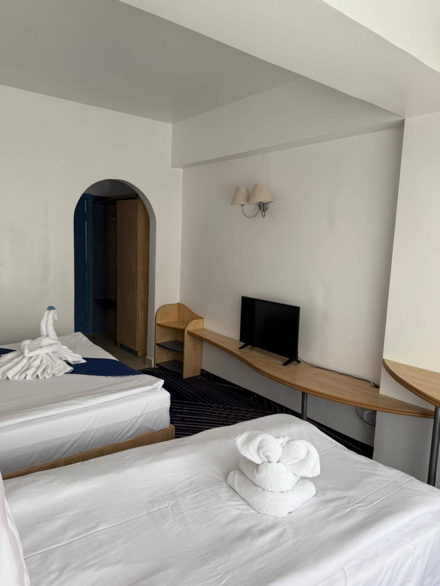 Briza Boutique Hotel Mamaia Exteriör bild